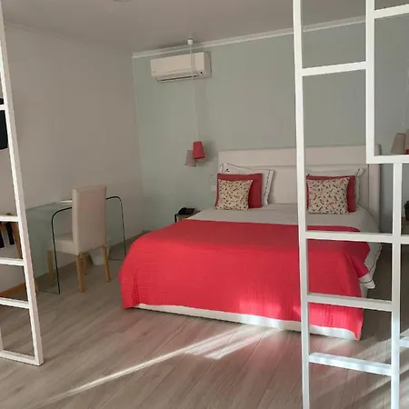 Hotell Neptuno 3*