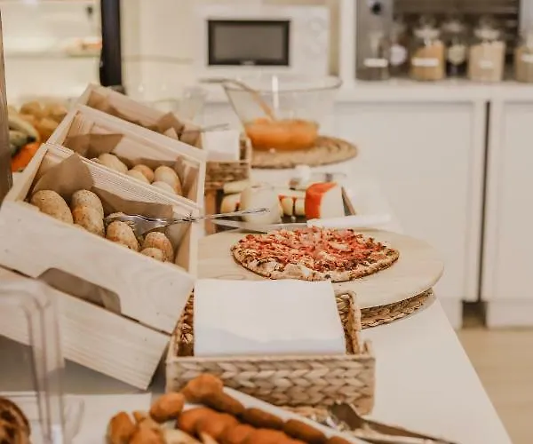 Neptuno 3* אנטוגויה דה באלייה